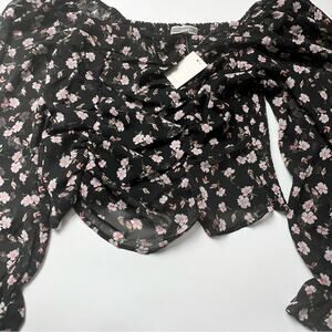 Pleione Women's Cropped Boho Long Sleeve Floral Spring Style Blouse Sz M